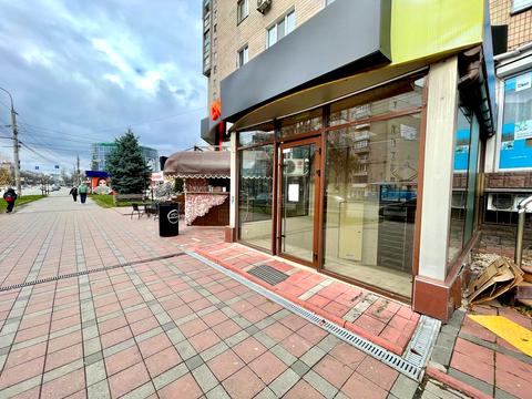 комерційна за адресою Келецька вул., 78