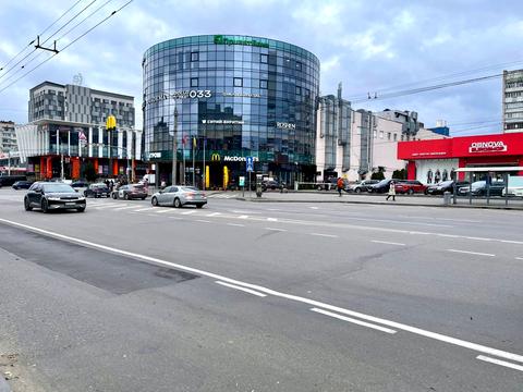 комерційна за адресою Келецька вул., 78