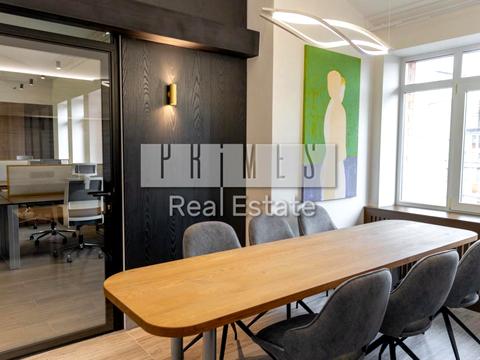 комерційна за адресою Панаса Мирного вул., 8