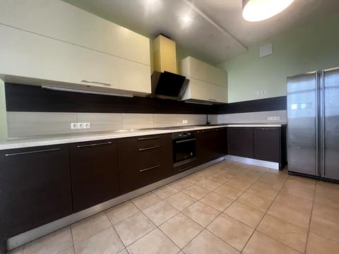 квартира за адресою Парково-Сирецька вул. (Тимофія Шамрила), 4-В