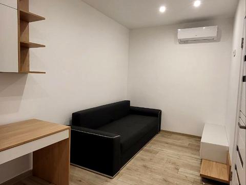 квартира за адресою Торф'яна вул., 21