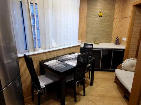 квартира за адресою Червоної Калини просп. (Володимира Маяковського), 79