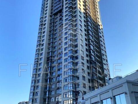 паркоместо по адресу Андрея Верхогляда ул. (Михайла Драгомирова), 3