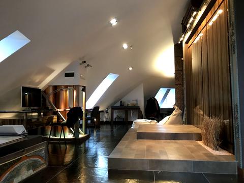 квартира за адресою Євгена Коновальця вул. (Щорса), 32-Б