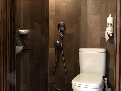 квартира за адресою Євгена Коновальця вул. (Щорса), 32-Б