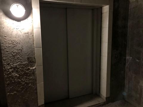 квартира за адресою Євгена Коновальця вул. (Щорса), 32-Б