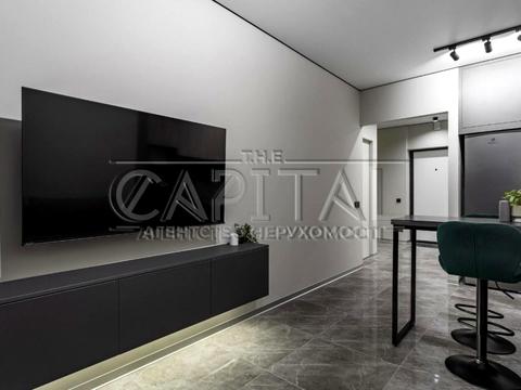 квартира за адресою Салютна вул., 2к6