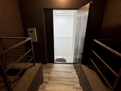 комерційна за адресою Машинобудівників вул., 29