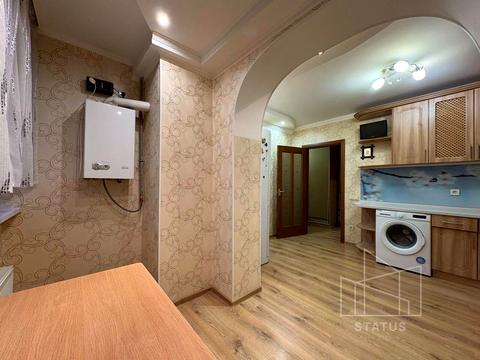 квартира за адресою Андрія Малишка вул. (Льва Толстого), 80