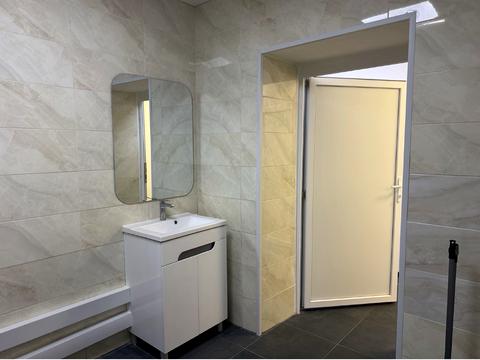 комерційна за адресою Райдужний пров., 12