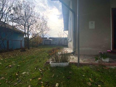 будинок за адресою Центральна