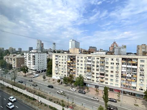 квартира по адресу Леси Украинки бульв., 24