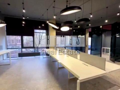 комерційна за адресою Євгена Коновальця вул. (Щорса), 36-А