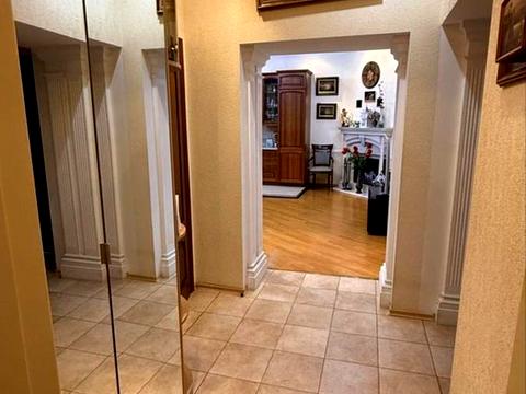 квартира за адресою Академіка Богомольця вул., 7/14