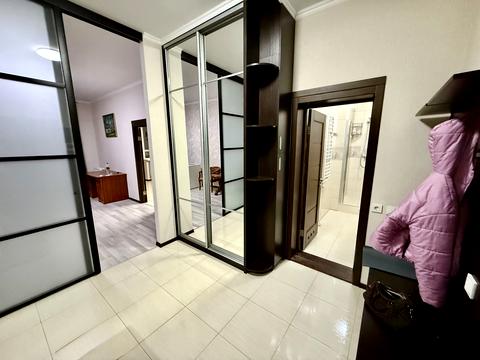 квартира за адресою Лабораторна вул., 6