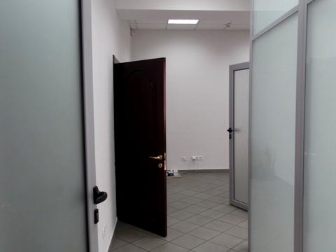 комерційна за адресою Київ, Турівська вул., 29