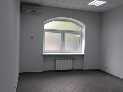 комерційна за адресою Київ, Турівська вул., 29