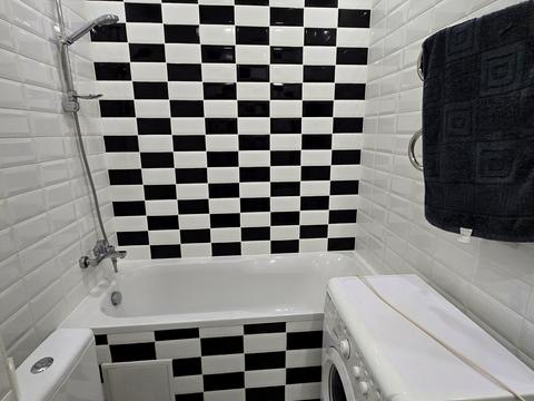 квартира за адресою Боголюбова вул., 33