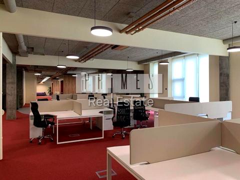 комерційна за адресою Перемоги вул., 2