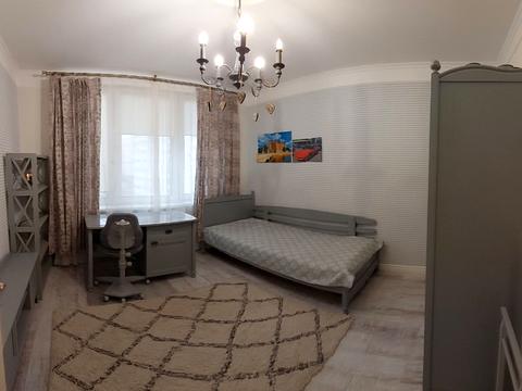 квартира за адресою Драгоманова вул., 4-А