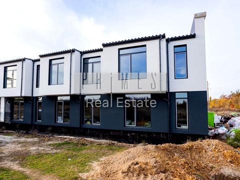 будинок за адресою с. Гнідин, Центральна вул.