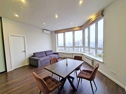 квартира за адресою Київ, Голосіївський просп. (40-річчя Жовтня), 46-А