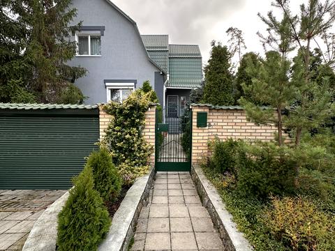 будинок за адресою Свято-Покровська вул. (Леніна)