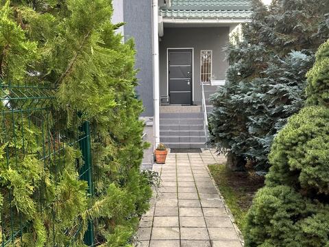 дом по адресу Свято-Покровская ул. (Ленина)