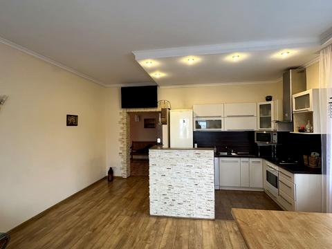 дом по адресу Свято-Покровская ул. (Ленина)