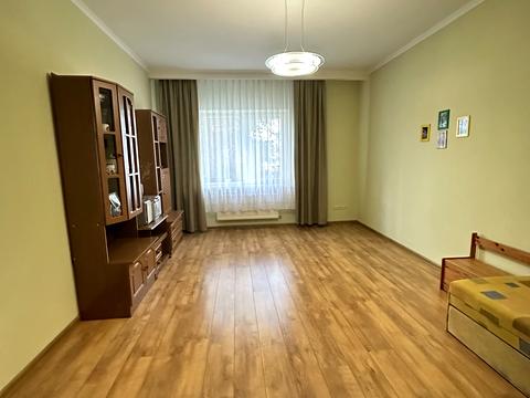 дом по адресу Свято-Покровская ул. (Ленина)