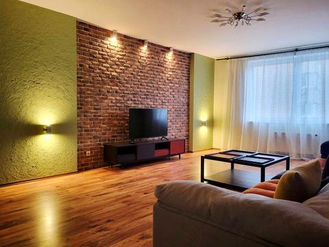 квартира за адресою Раїси Окіпної вул., 10