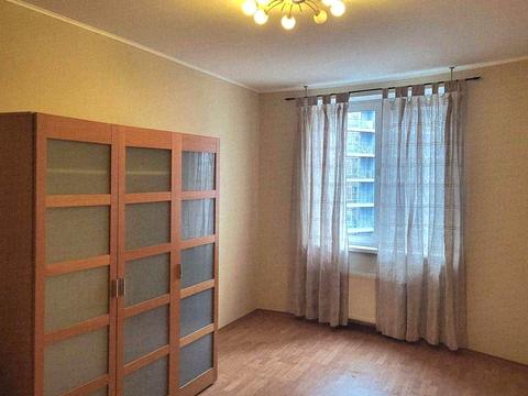 квартира за адресою Раїси Окіпної вул., 10