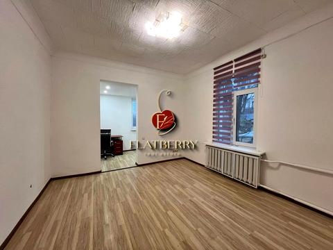 комерційна за адресою Стадіонна вул., 14а