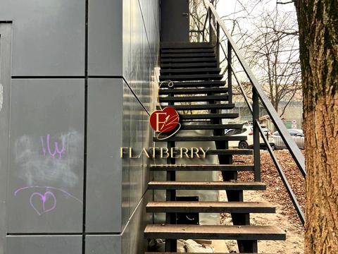 комерційна за адресою Стадіонна вул., 14а