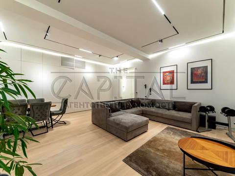 квартира за адресою Заньковецької вул., 8