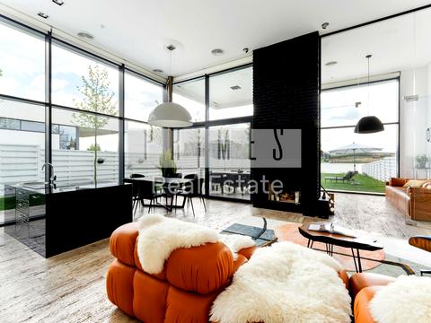 дом по адресу Вишнёвая ул.