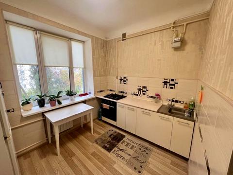 квартира за адресою Стратегічне шосе (Науки), 39-А