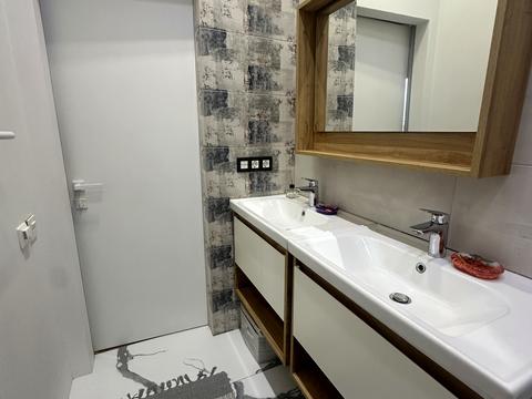 квартира за адресою Київ, Митрополита Василя Липківського вул. (Урицького), 37-В