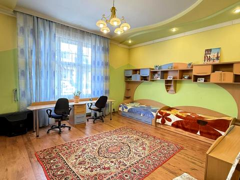 дом по адресу Михайла Грушевського ул.