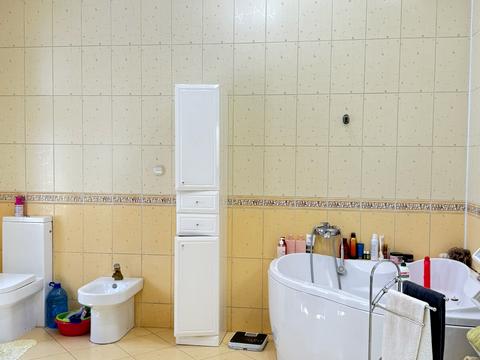 дом по адресу Михайла Грушевського ул.