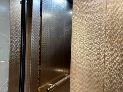 квартира за адресою Андрія Верхогляда вул. (Михайла Драгомирова), 14-А