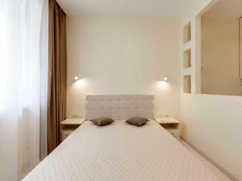 квартира за адресою Андрія Верхогляда вул. (Михайла Драгомирова), 14-А