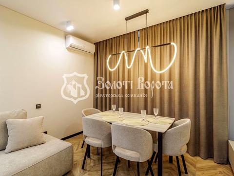 квартира за адресою Родини Крістерів вул., 14