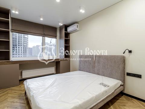 квартира за адресою Родини Крістерів вул., 14