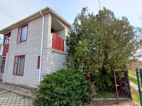 будинок за адресою Підгородне, Набережна