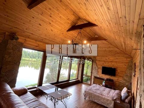 будинок за адресою Центральна