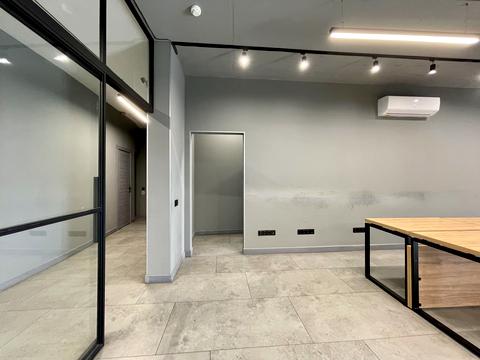 коммерческая по адресу Василия Тютюнника ул. (Анрі Барбюса), 28-А