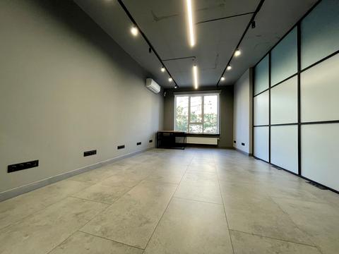 коммерческая по адресу Василия Тютюнника ул. (Анрі Барбюса), 28-А