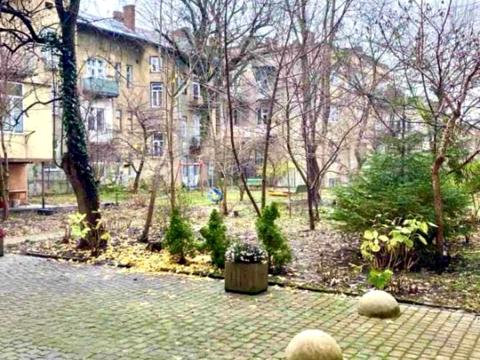 квартира за адресою Кирила і Мефодія вул., 31