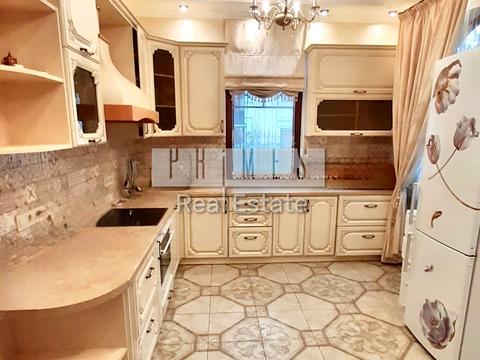 будинок за адресою Радистів вул.